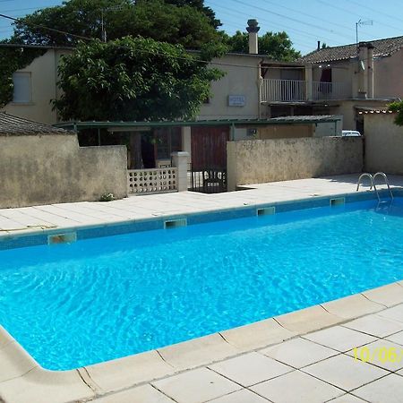 Le Relais Des Blaches Hotel Pierrelatte Luaran gambar