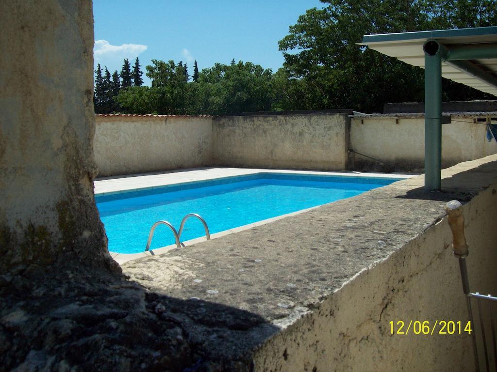 Le Relais Des Blaches Hotel Pierrelatte Luaran gambar